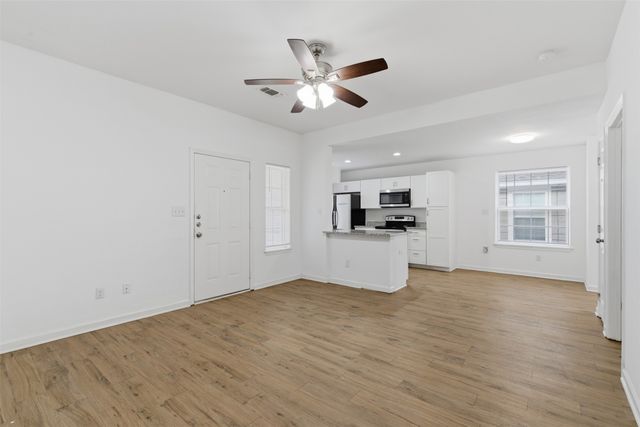 227 W Murray Street, Denison, TX 75020