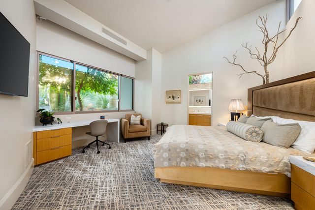 607 Rocky Creek, Palm Desert, CA 92260