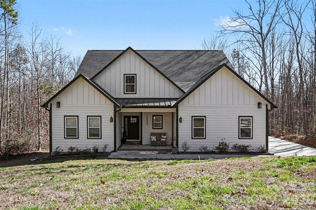 15200 August Lane, Charlotte, NC 28227