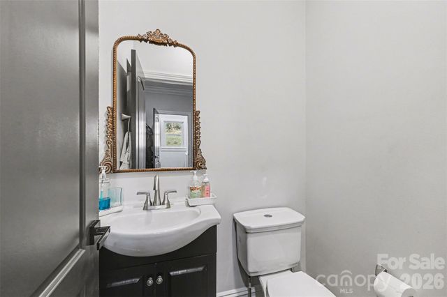 15200 August Lane, Charlotte, NC 28227