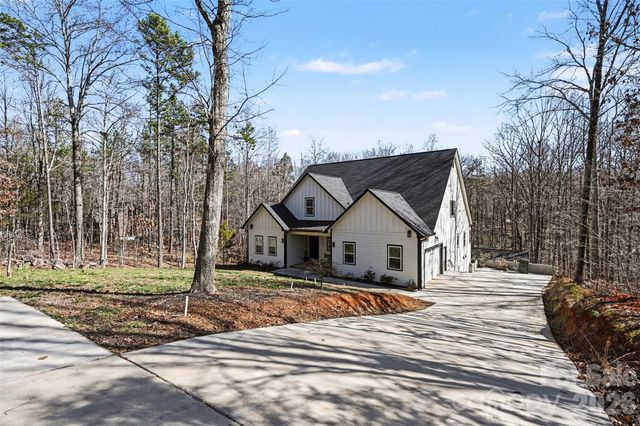 15200 August Lane, Charlotte, NC 28227