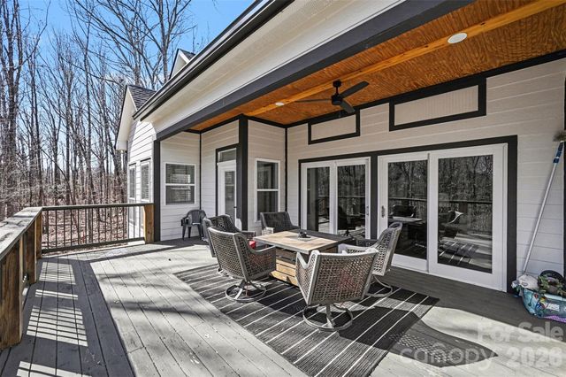 15200 August Lane, Charlotte, NC 28227