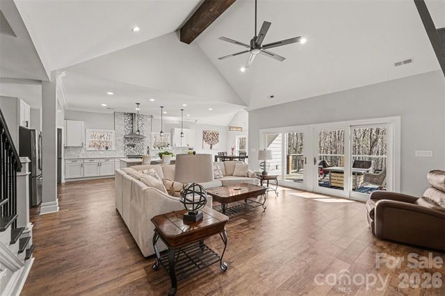 15200 August Lane, Charlotte, NC 28227