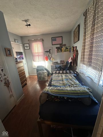 415 W 5th Street, Rushville, IN 46173