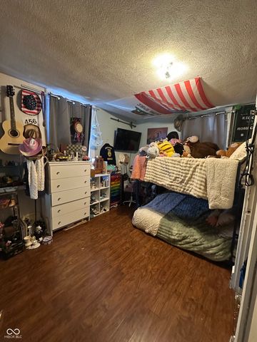 415 W 5th Street, Rushville, IN 46173