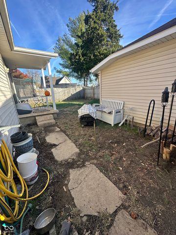 415 W 5th Street, Rushville, IN 46173