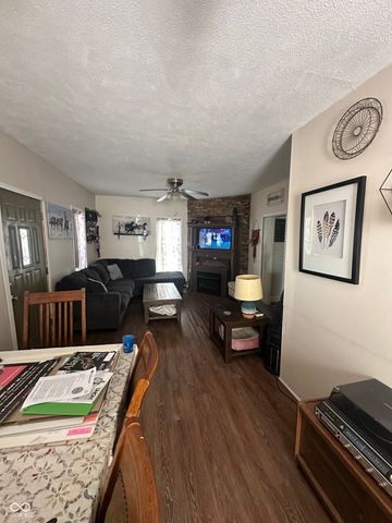 415 W 5th Street, Rushville, IN 46173