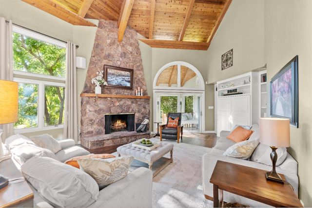 4255 Greenvale Rd, Fair Oaks, CA 95628