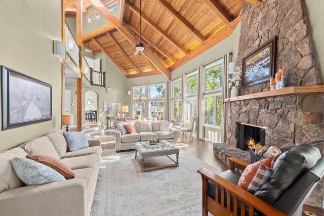 4255 Greenvale Rd, Fair Oaks, CA 95628