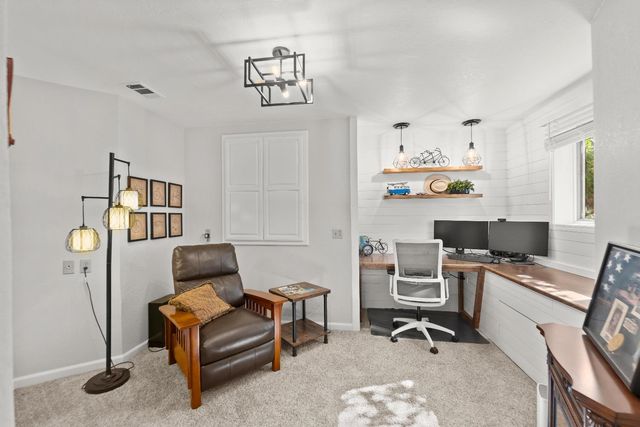 4255 Greenvale Rd, Fair Oaks, CA 95628