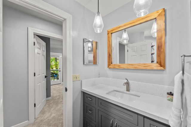 4255 Greenvale Rd, Fair Oaks, CA 95628