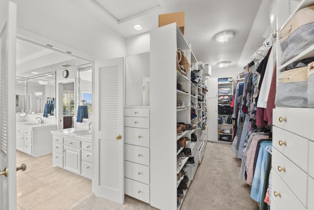 4255 Greenvale Rd, Fair Oaks, CA 95628