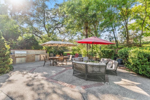 4255 Greenvale Rd, Fair Oaks, CA 95628