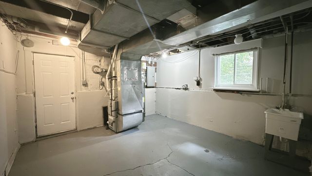 3004 Longfellow Avenue, Hazel Crest, IL 60429