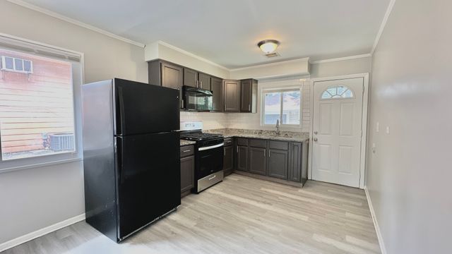 3004 Longfellow Avenue, Hazel Crest, IL 60429