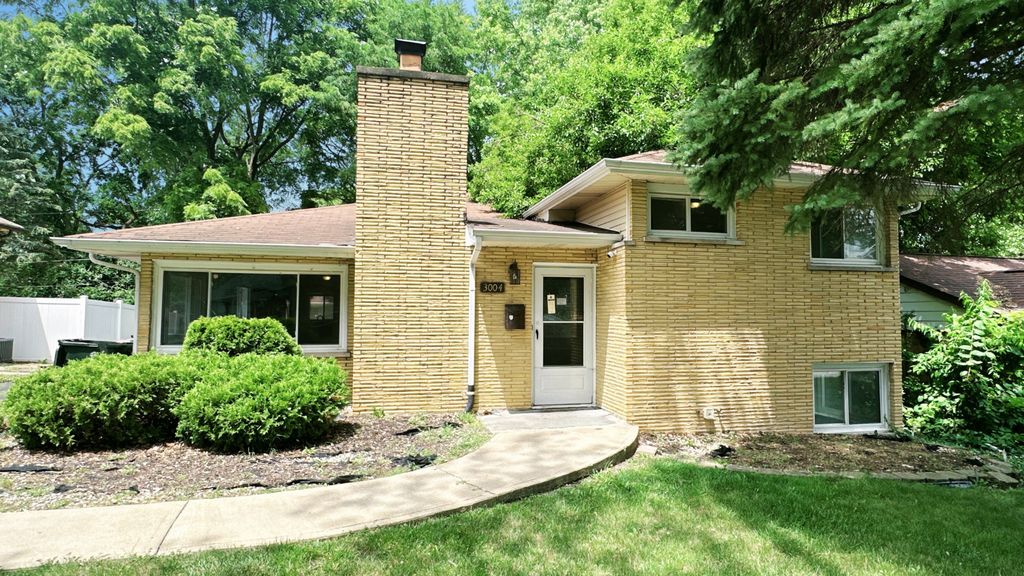 3004 Longfellow Avenue, Hazel Crest, IL 60429