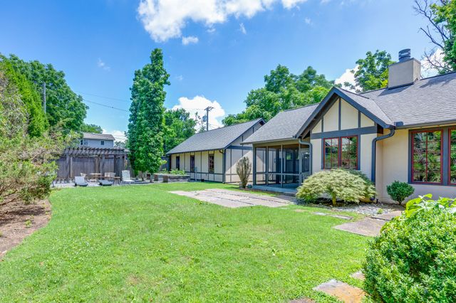 1802 Linden Ave, Nashville, TN 37212