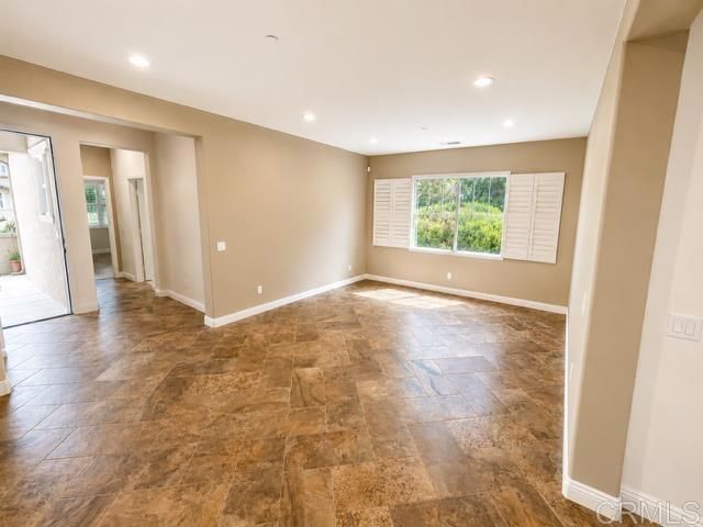 1247 Bellingham Dr, Oceanside, CA 92057