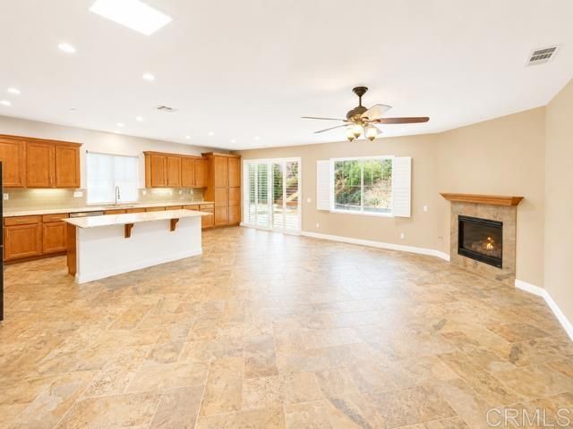 1247 Bellingham Dr, Oceanside, CA 92057