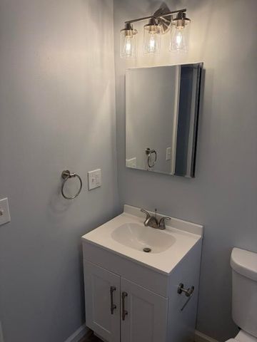 62 Wanda Avenue, Cheektowaga, NY 14211