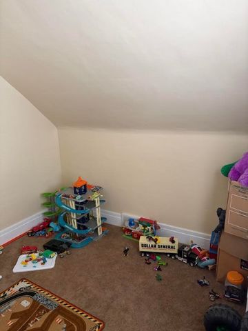 62 Wanda Avenue, Cheektowaga, NY 14211