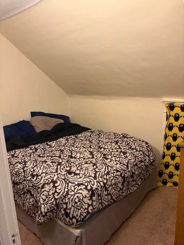 62 Wanda Avenue, Cheektowaga, NY 14211