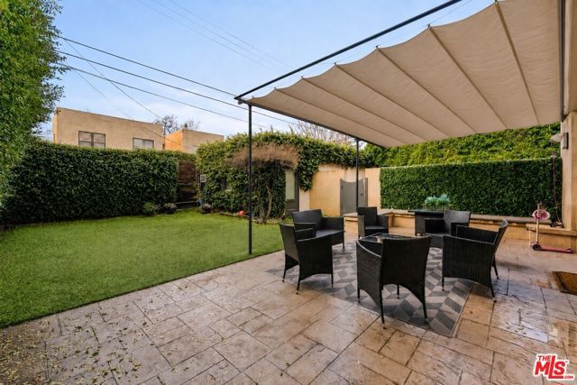 139 S Orange Drive, Los Angeles, CA 90036