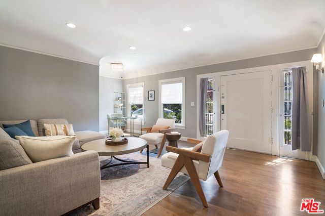 139 S Orange Drive, Los Angeles, CA 90036