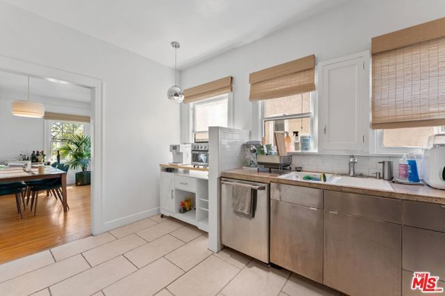 139 S Orange Drive, Los Angeles, CA 90036