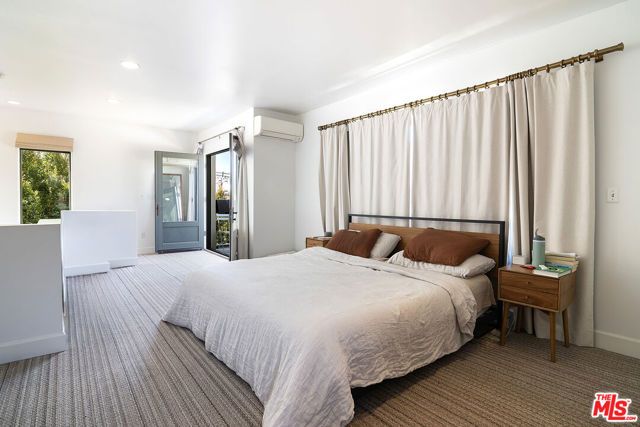 139 S Orange Drive, Los Angeles, CA 90036