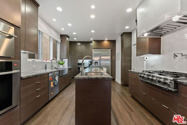 139 S Orange Drive, Los Angeles, CA 90036
