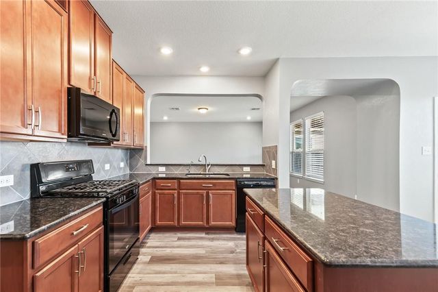 7937 Arezzo DR, Round Rock, TX 78665