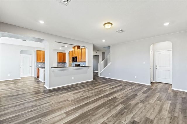 7937 Arezzo DR, Round Rock, TX 78665