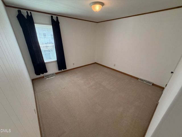 206 Watson Drive, Burlington, NC 27217