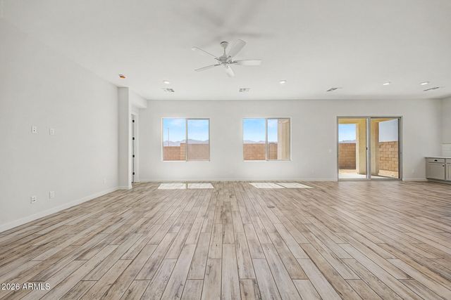 8756 N 173RD Avenue, Waddell, AZ 85355