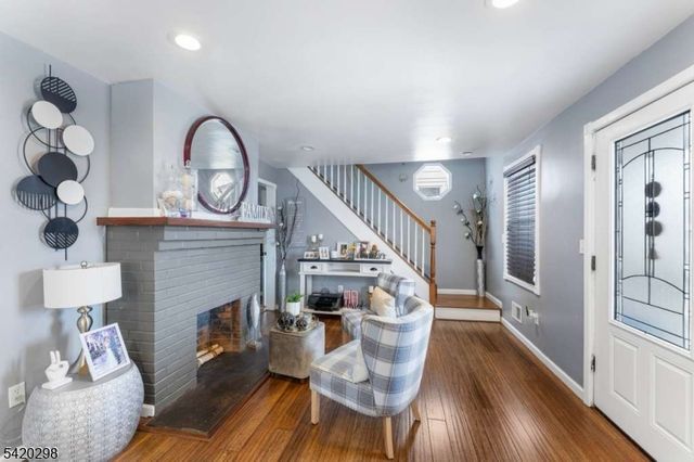 902 Lee Ave, North Brunswick Twp., NJ 08902