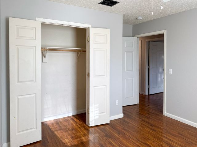 2460 Chinkapin Way, Dallas, TX 75212