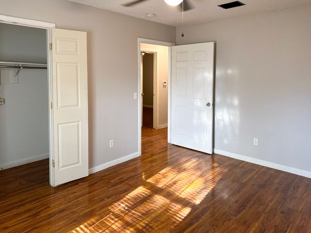 2460 Chinkapin Way, Dallas, TX 75212