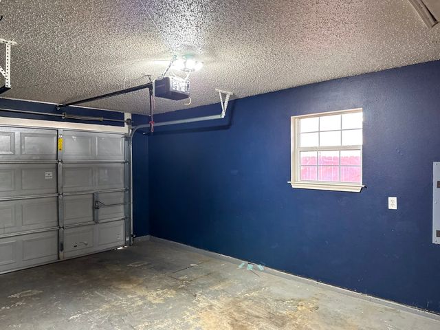 2460 Chinkapin Way, Dallas, TX 75212