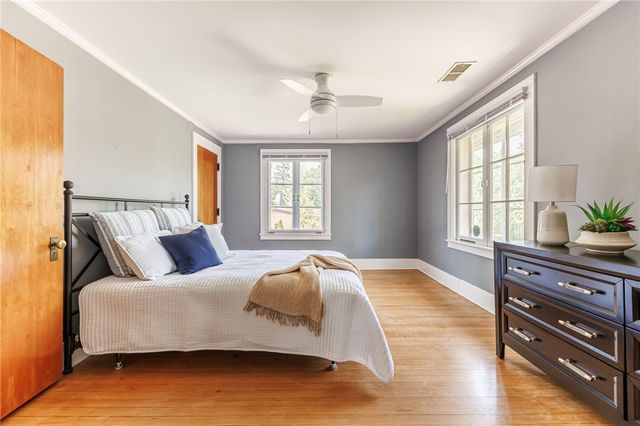 21 Rand Place, Pittsford, NY 14534