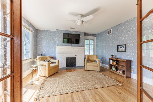 21 Rand Place, Pittsford, NY 14534