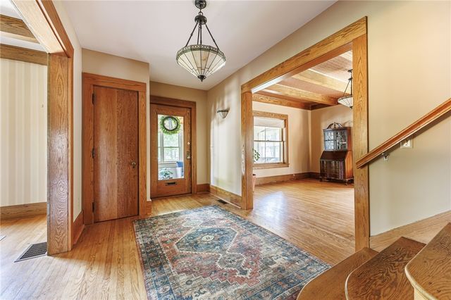 21 Rand Place, Pittsford, NY 14534