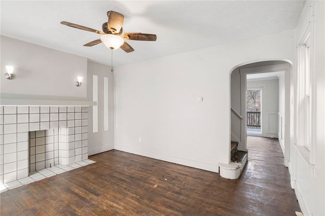 709 Center Ave, Avalon, PA 15202