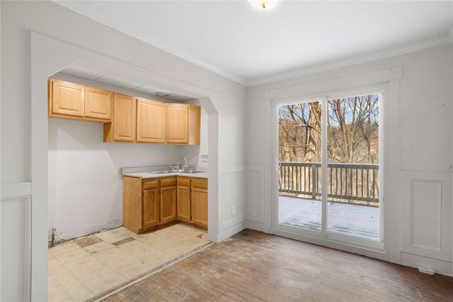 709 Center Ave, Avalon, PA 15202