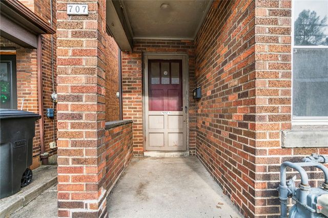 709 Center Ave, Avalon, PA 15202