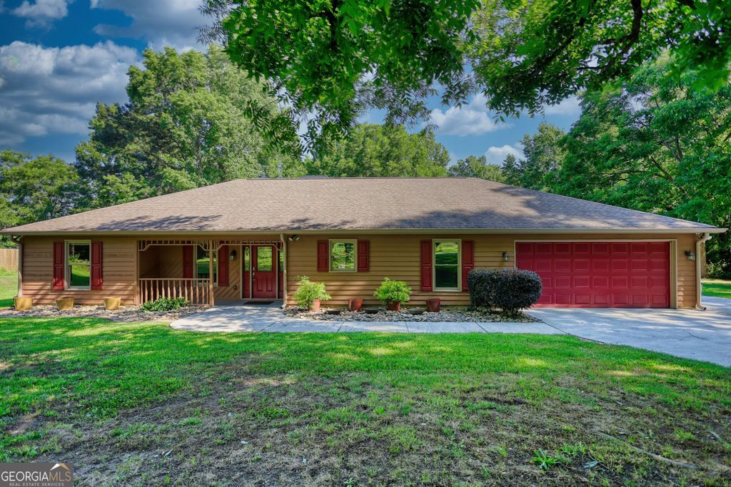 647 E Mays Road, Stockbridge, GA 30281 — exterior