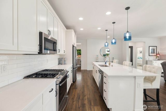14715 179th Avenue E, Bonney Lake, WA 98391