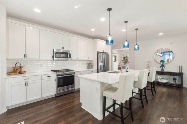 14715 179th Avenue E, Bonney Lake, WA 98391