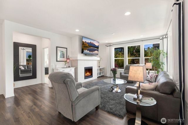 14715 179th Avenue E, Bonney Lake, WA 98391