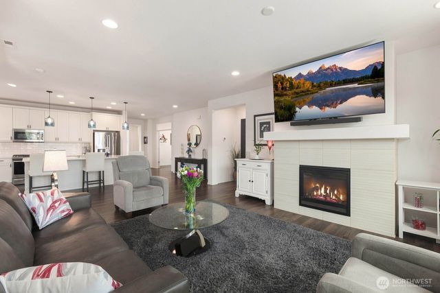 14715 179th Avenue E, Bonney Lake, WA 98391